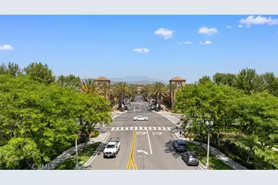 70 Twin Gables, Irvine, CA 92620 - Photo 39