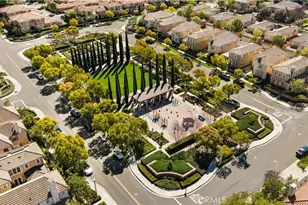 70 Twin Gables, Irvine, CA 92620 - Photo 31