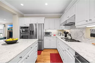 70 Twin Gables, Irvine, CA 92620 - Photo 9