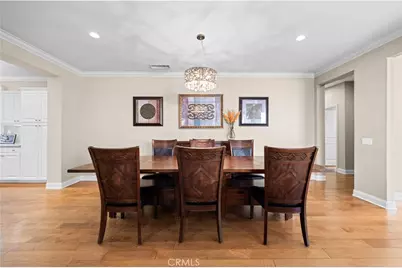 70 Twin Gables, Irvine, CA 92620 - Photo 5