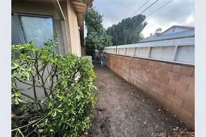 22435 Welby Way, West Hills, CA 91307 - Photo 7