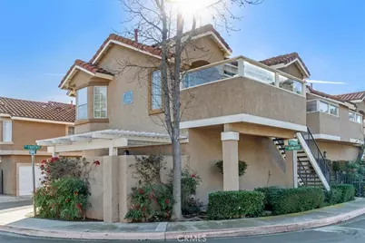 3 Via Pariente, Rancho Santa Margarita, CA 92688 - Photo 3