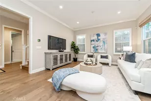 211 Canvas, Irvine, CA 92620 - Photo 5