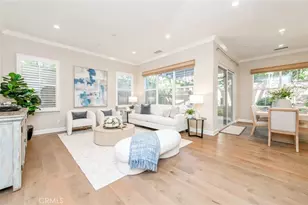 211 Canvas, Irvine, CA 92620 - Photo 3