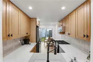 135 Morristown Ln, Costa Mesa, CA 92626 - Photo 13