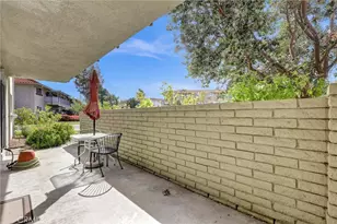 2327 Via Mariposa W, Laguna Woods, CA 92637 - Photo 15