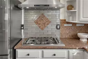 7704 Lotus Cir, Buena Park, CA 90620 - Photo 23