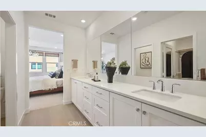 945 Walnut Terrace, Montebello, CA 90640 - Photo 13