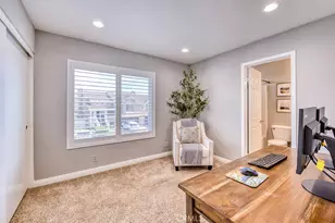 43 Calle Estero, Rancho Santa Margarita, CA 92688 - Photo 15