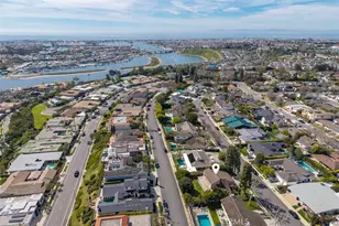 1208 Somerset, Newport Beach, CA 92660 - Photo 35