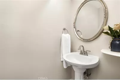 124 S Valencia, La Habra, CA 90631 - Photo 11