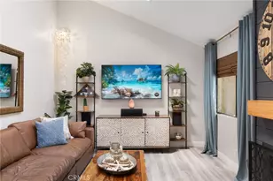 15 Big Dipper Ct, Newport Beach, CA 92663 - Photo 9