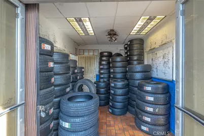 9041 Katella, Anaheim, CA 92804 - Photo 7