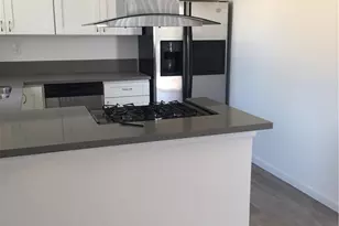 16932 Lilac Ln, Huntington Beach, CA 92647 - Photo 15