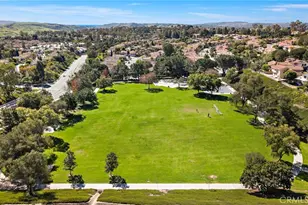 26469 Portola, Mission Viejo, CA 92692 - Photo 9