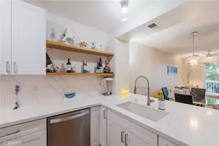 20371 Bluffside Cir, Huntington Beach, CA 92646 - Photo 5