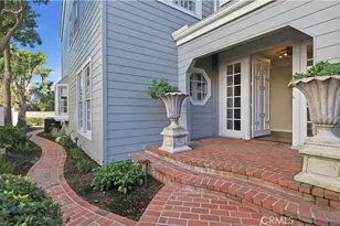 18 Hillsdale, Newport Beach, CA 92660 - Photo 5