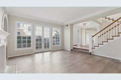 18 Hillsdale, Newport Beach, CA 92660 - Photo 7