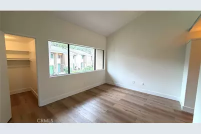 196 Pineview, Irvine, CA 92620 - Photo 15