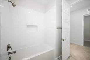 229 Chorus, Irvine, CA 92618 - Photo 33