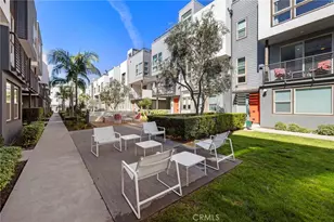 162 Placemark, Irvine, CA 92614 - Photo 47