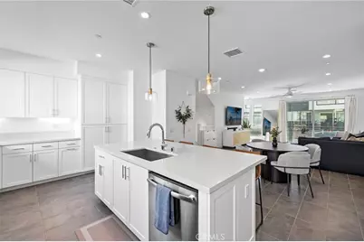 162 Placemark, Irvine, CA 92614 - Photo 11