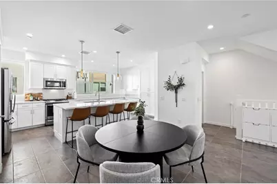 162 Placemark, Irvine, CA 92614 - Photo 5