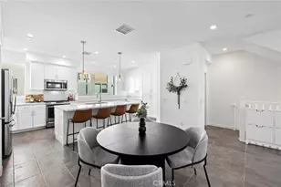 162 Placemark, Irvine, CA 92614 - Photo 5