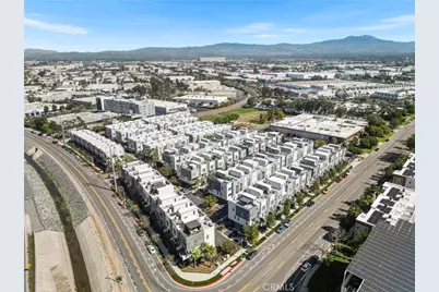 162 Placemark, Irvine, CA 92614 - Photo 65