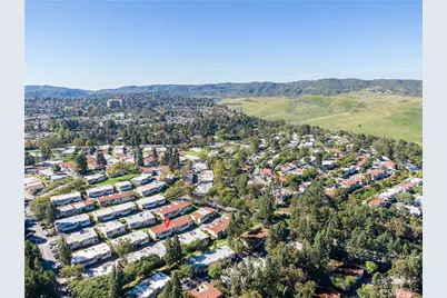 22482 Caminito Esteban, Laguna Hills, CA 92653 - Photo 39