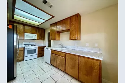 4763 W Avenue L8, Lancaster, CA 93536 - Photo 7