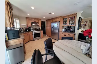 560 Calhoun Street, Corona, CA 92879 - Photo 11