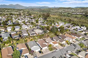 27271 Pinocha, Mission Viejo, CA 92692 - Photo 37