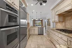 25851 Cordova, Laguna Hills, CA 92653 - Photo 19