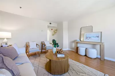 409 Utica D34 #D34, Huntington Beach, CA 92648 - Photo 3