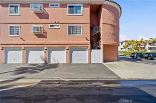 409 Utica D34, Huntington Beach, CA 92648 - Photo 21