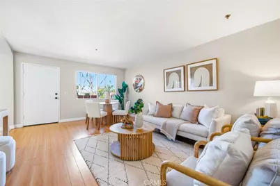 409 Utica D34 #D34, Huntington Beach, CA 92648 - Photo 3