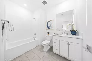 344 Tank, Irvine, CA 92618 - Photo 39