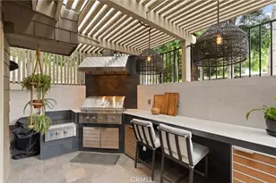 70 Sea Island Dr, Newport Beach, CA 92660 - Photo 31