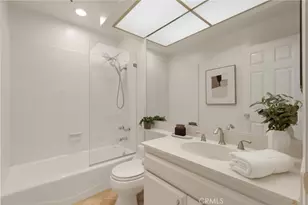 70 Sea Island Dr, Newport Beach, CA 92660 - Photo 27