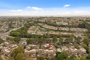 70 Sea Island Dr, Newport Beach, CA 92660 - Photo 41