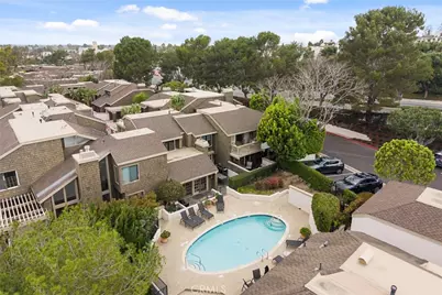 70 Sea Island Drive, Newport Beach, CA 92660 - Photo 3