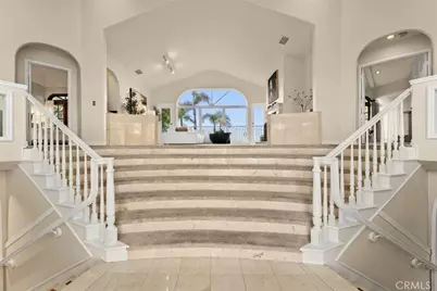 7 Sunpeak, Irvine, CA 92603 - Photo 5