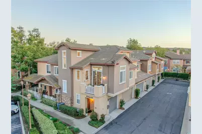 20 Garrison, Ladera Ranch, CA 92694 - Photo 3