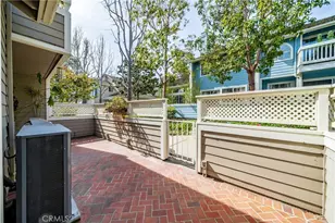 500 Stoneham Ct, Long Beach, CA 90803 - Photo 39