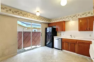 7839 W 80th St, Playa del Rey, CA 90293 - Photo 13