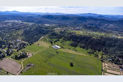 15300 Round Tree Road, Valley Center, CA 92082 - Photo 13