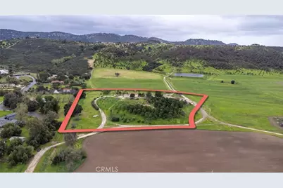 15300 Round Tree Road, Valley Center, CA 92082 - Photo 5