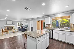 74 Linhaven, Irvine, CA 92602 - Photo 7