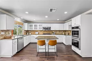 74 Linhaven, Irvine, CA 92602 - Photo 7